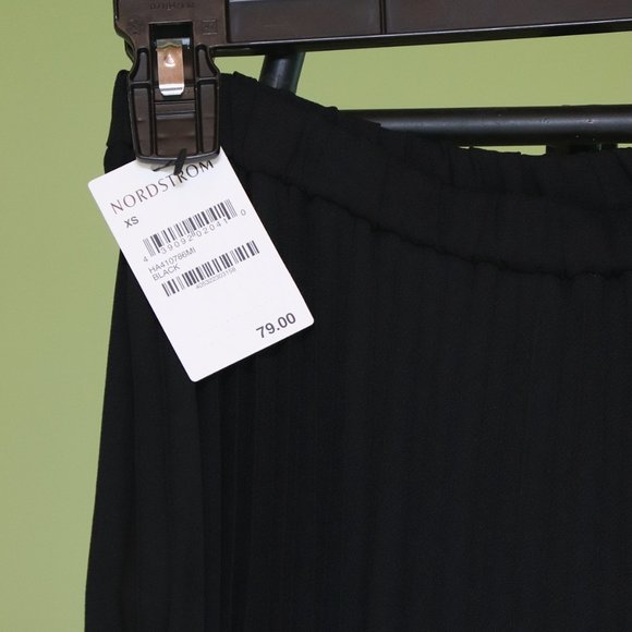 Nordstrom Halogen Black Pleated High Waist Midi Skirt - Picture 2 of 7